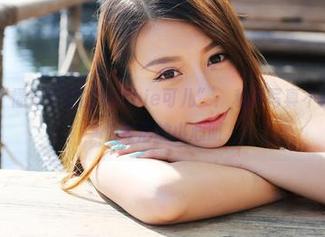 美媛馆 – “懂得赤足的Barbie可儿”：私房写真不凡，适合不怕变形的小心脏
