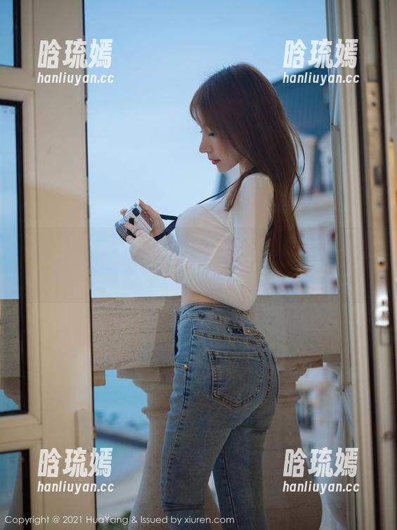 花漾show - 周于希Sandy的短裙写真：这个夏天你是否只穿了半条裙子？