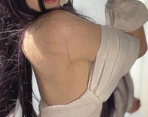 微密圈 – 灰色连帽衫在私房照下显得有多懒散，葱油饼er你这是要玩什么？
