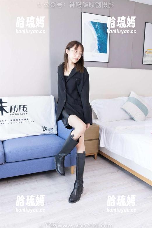 袜啵啵 - 小甜豆的私房图集：黑白丝大腿袜竟然还得有脚趾加固？真的是不留情面的fashion安排啊