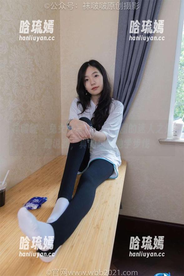 袜啵啵 - 兔女郎写真，甜甜圈的迷人之处：别说我，真的想跟她学步伐