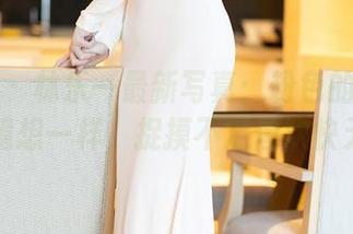 语画界 – 林乐一最新写真：粉色的美妙和我的臆想一样，捉摸不定但欢快无比！