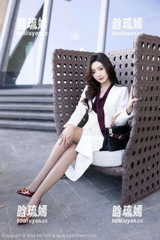 语画界 - 看啊，言沫又穿旗袍了，这美图到底藏了多少心思？