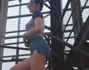 微密圈 – 水手服和无圣光？陈佩奇竟然做到了！这美图，我得好好研究一下！