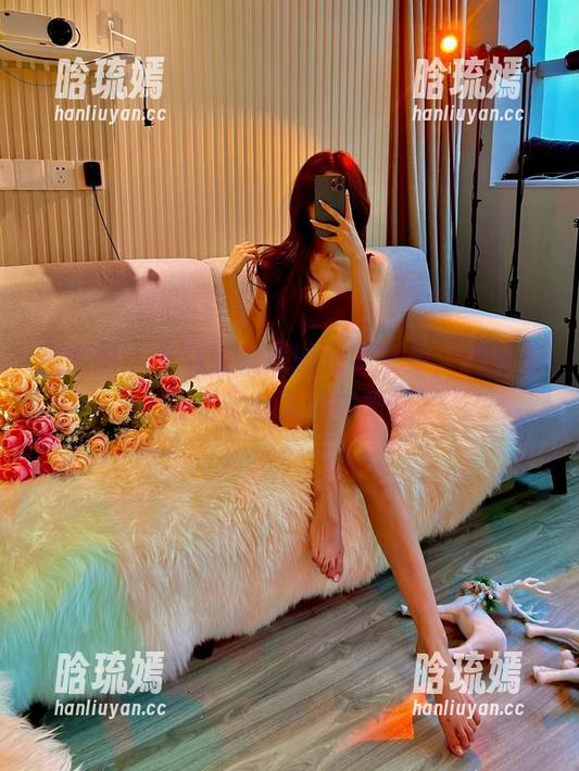 微密圈 - 下载黎允熙的长腿全集，把这美好记忆收入囊中吧！