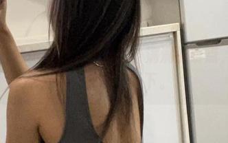 微密圈 – 黑饱宝的女仆写真，满满的萌点，真让人想“雇佣”一下。